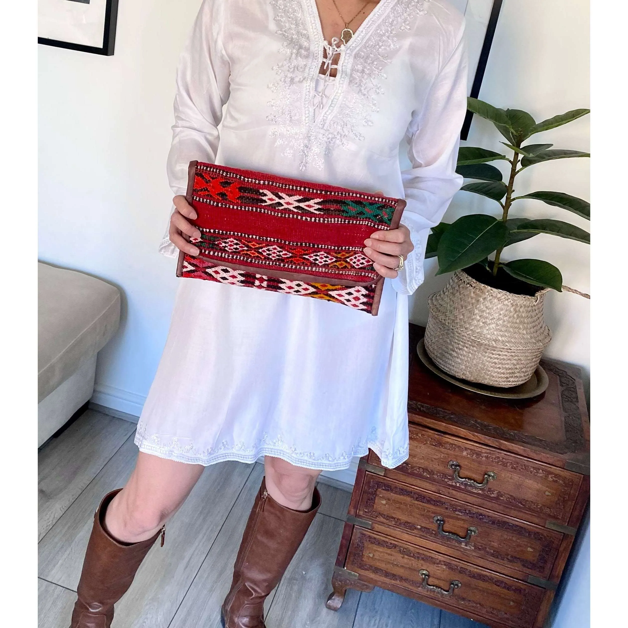 Moroccan Red Multi Colour Kilim Hand Clutch.no.2