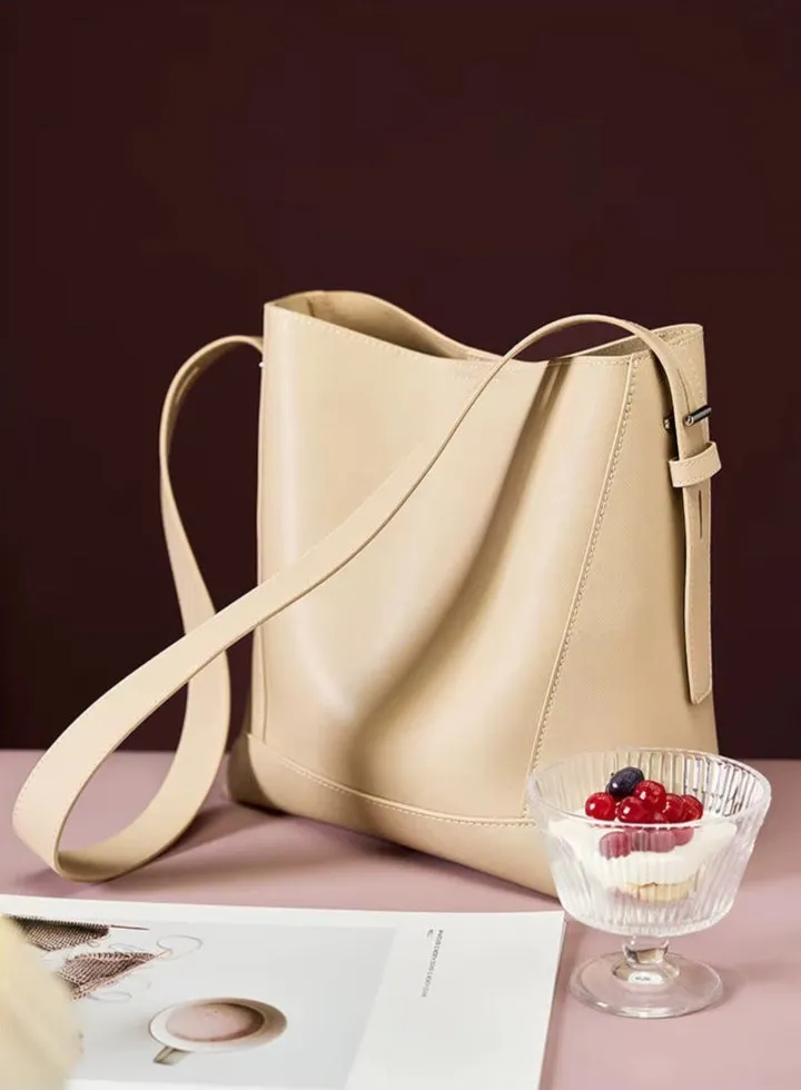 The Charlotte Leather Bucket Bag