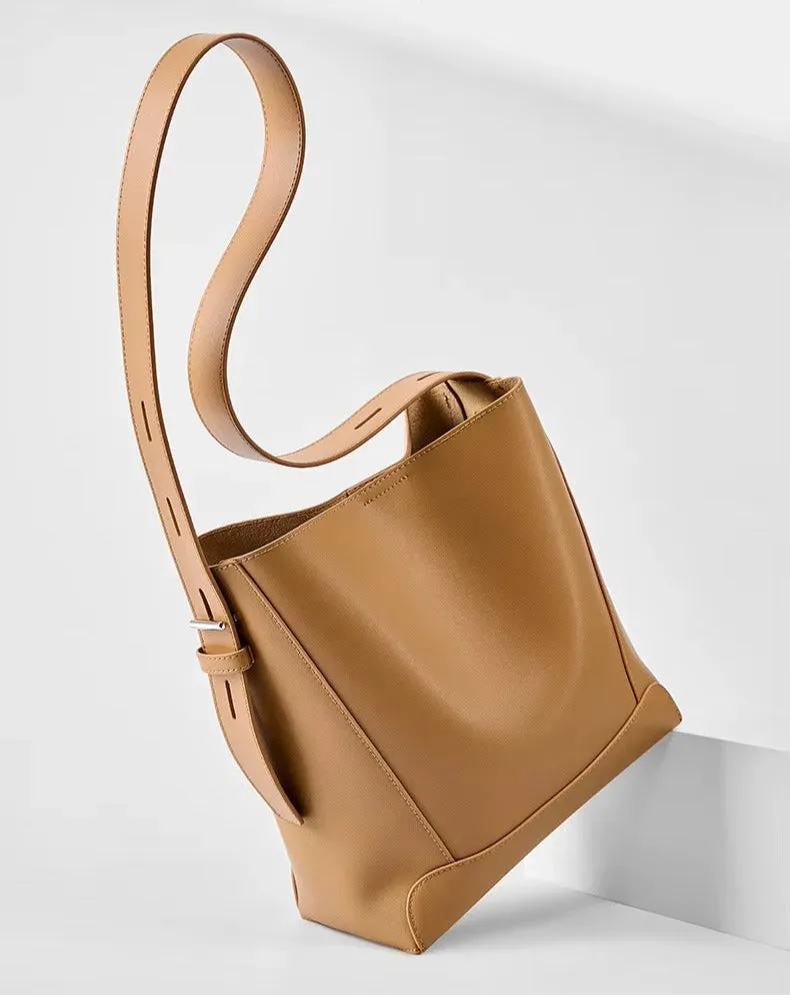 The Charlotte Leather Bucket Bag